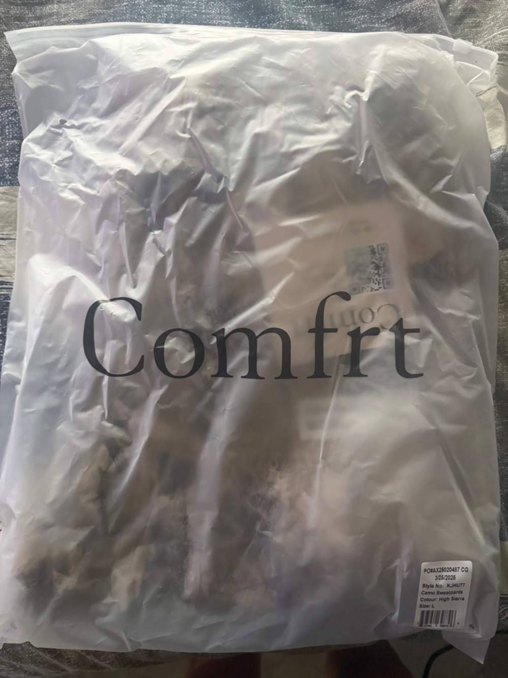 Comfrt jogger sweatpants in High Sierra camo. New in Bag! New with Tags! - Picture 3 of 4